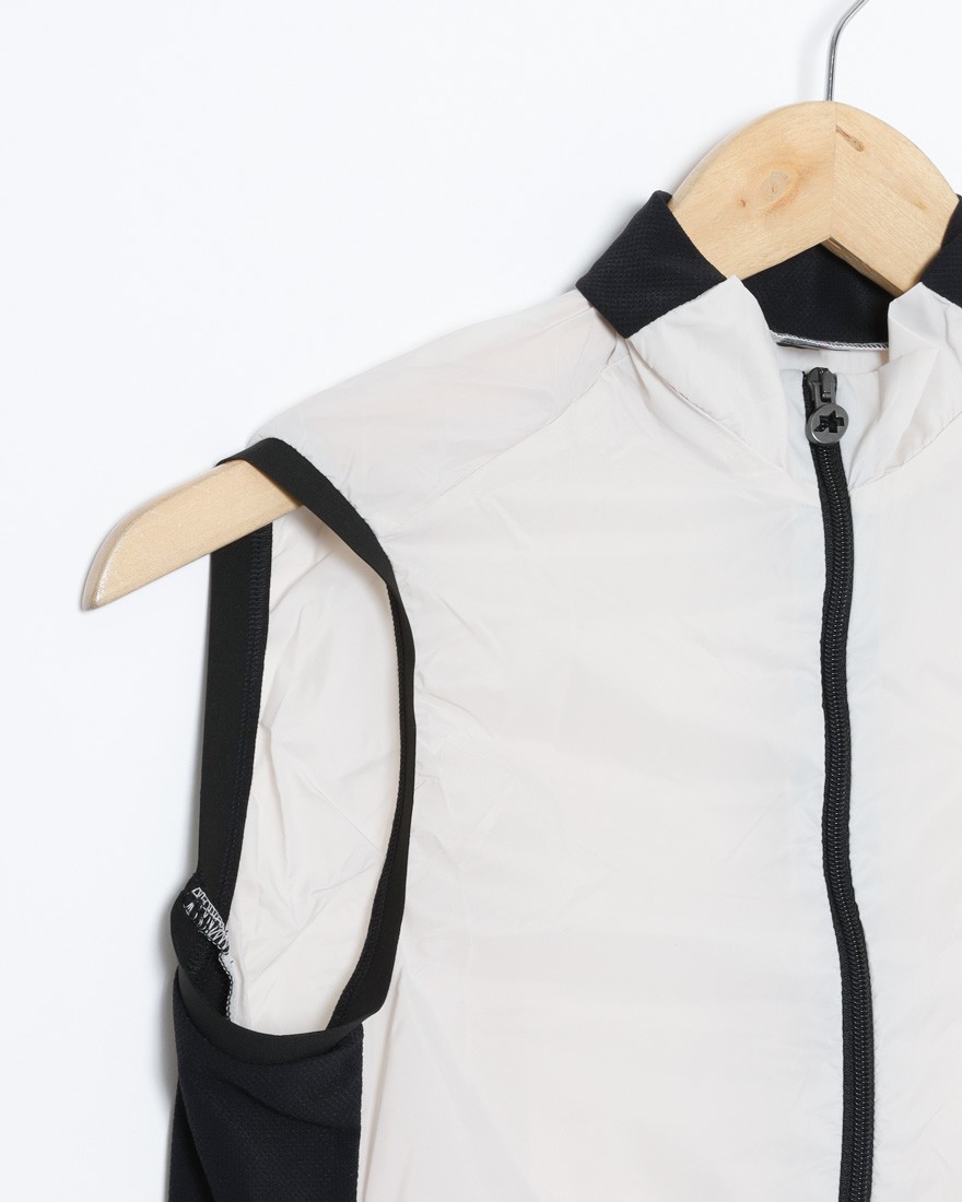 ASSOSレディース ウィンド ベスト【UMA GT Wind Vest S11】11l