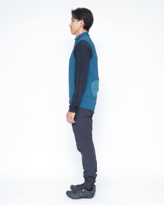 7MESHインサレーションベスト【CHILCO VEST】02l