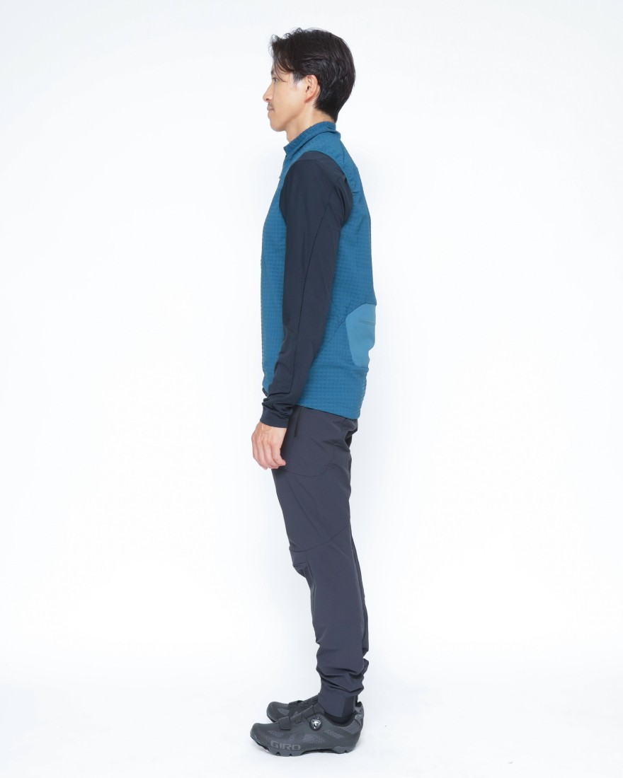 7MESHインサレーションベスト【CHILCO VEST】02l