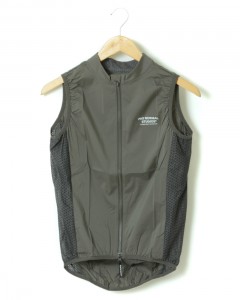 ウィンドベスト【Stow Away Gilet】