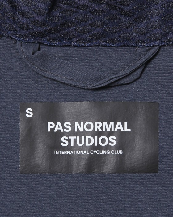 ウィンドジャケット【Mechanism Stow Away Jacket】｜PAS NORMAL