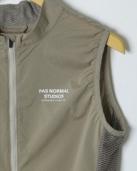PAS NORMAL STUDIOSウィンドベスト【Stow Away Gilet】mb_10l