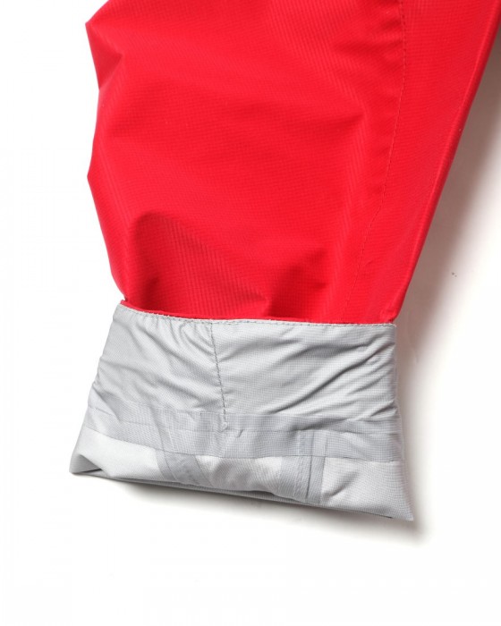 finetrackWomen's ストレッチ 防水透湿シェル【エバーブレス® フォトン】05l