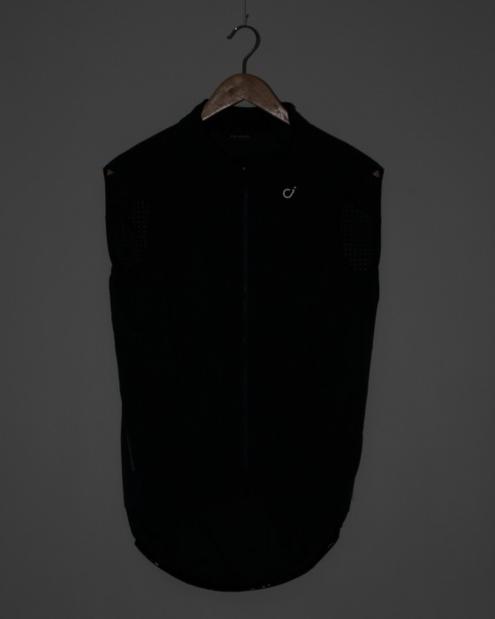 Velocioウルトラライトベスト【Ultralight Vest】01l