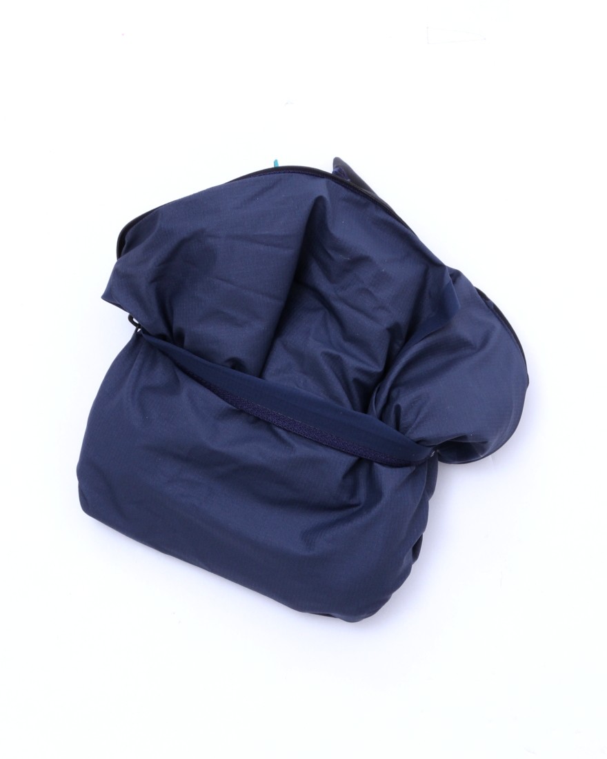 Velocioウルトラライトベスト【Ultralight Vest】21l