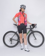 Velocioレディースウルトラライトベスト【Women's Ice Dye SE Wind Vest】mb_ma