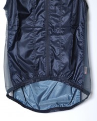 Cafe du Cyclisteウィンドジレ【Petra Gilet】mb_04l