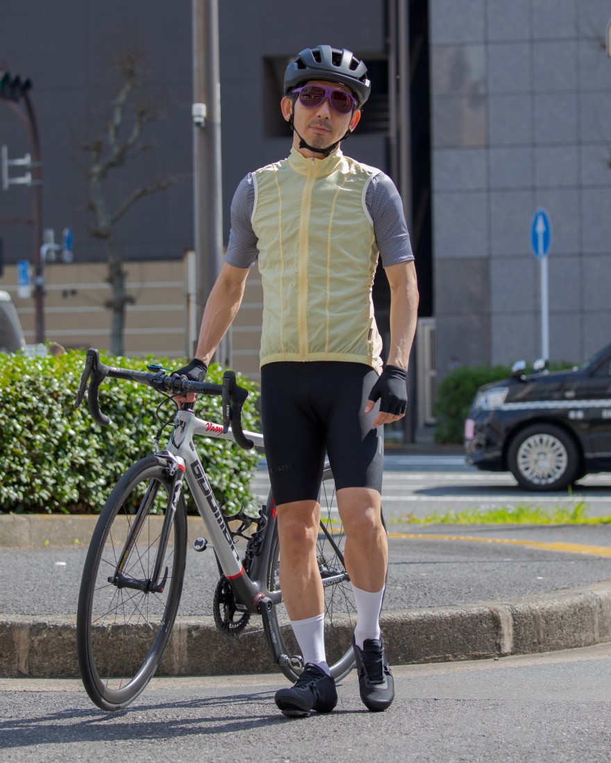 Cafe du Cyclisteウィンドジレ【Petra Gilet】ma