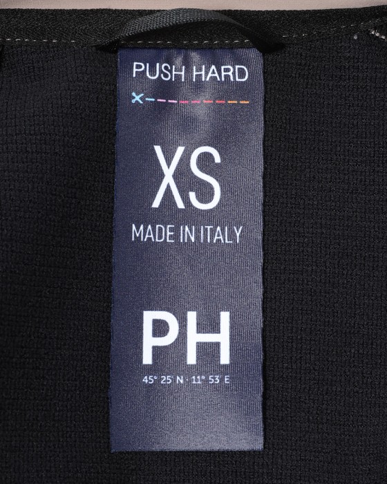 Push Hard防水防風 サーモジャケット【THUNDER】18l