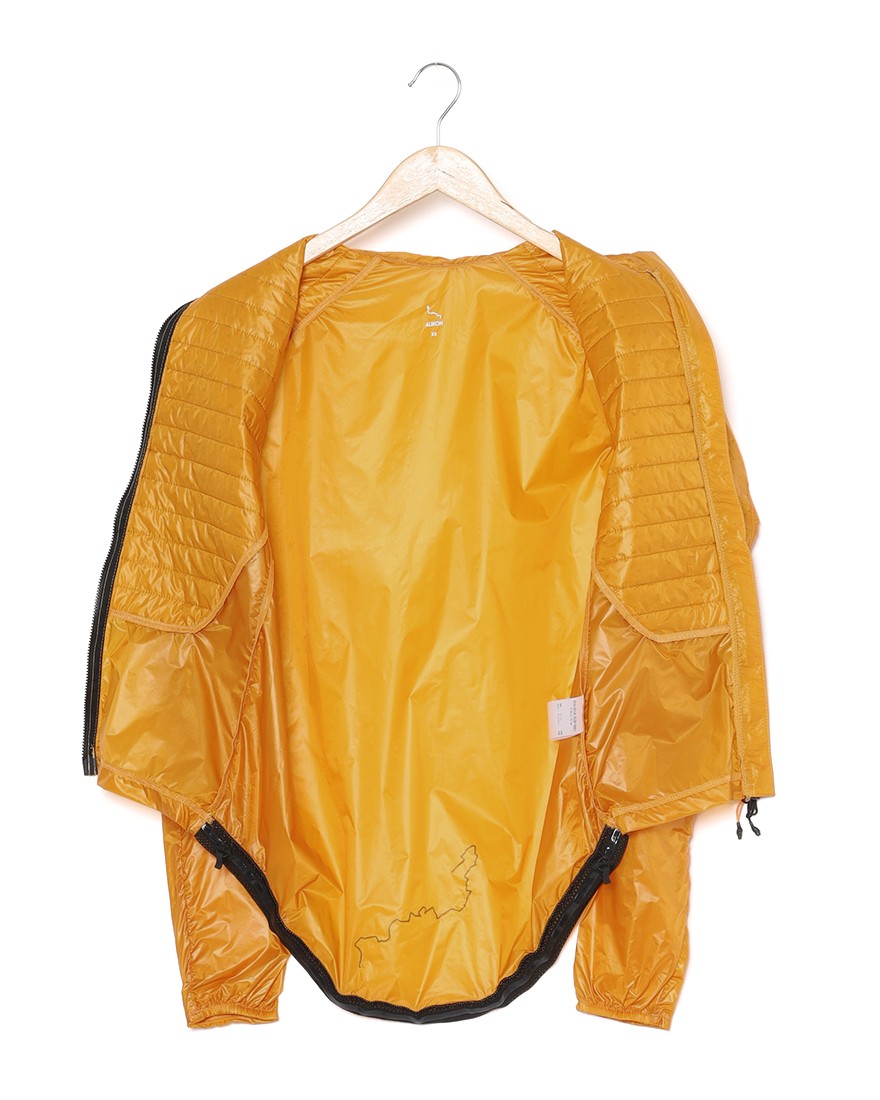 ALBIONユニセックス インサレーションジャケット【ULTRALIGHT INSULATED JACKET】15l