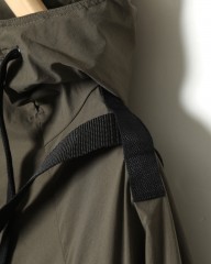 alk phenix(アルクフェニックス)軽量ストレッチプルオーバージャケット