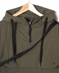 alk phenix(アルクフェニックス)軽量ストレッチプルオーバージャケット