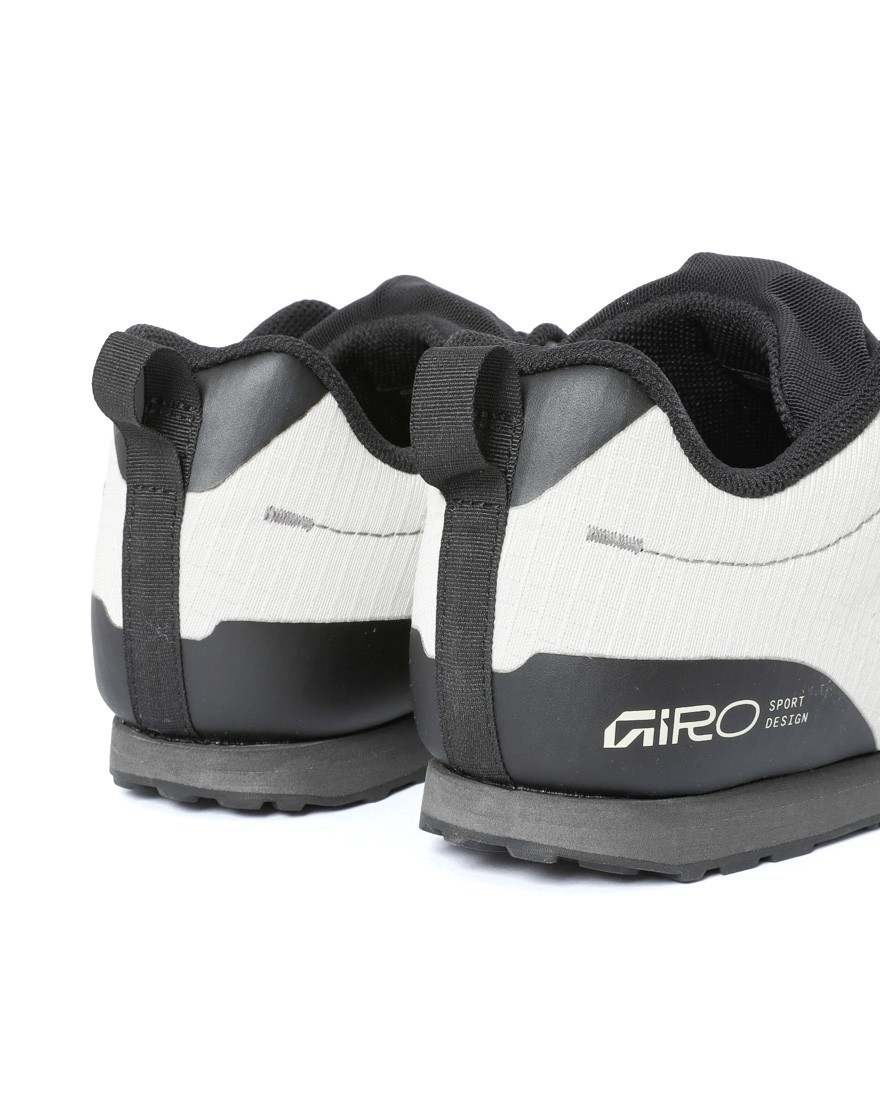 GIROサイクリング シューズ【TRACKER/トラッカー】24l