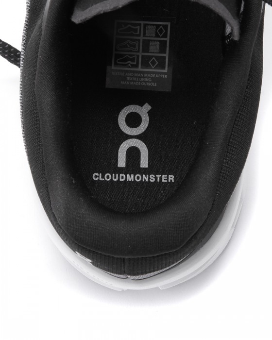 On軽量ランニングシューズ【Cloudmonster 2】13l