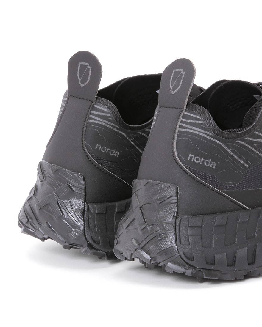 norda防水トレイルランニングシューズ【norda001 G+】16l