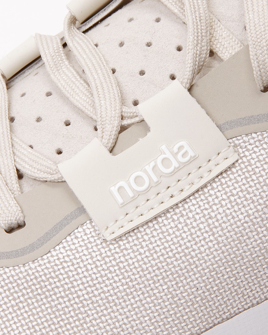 nordaトレイルランニングシューズ【norda005】14l