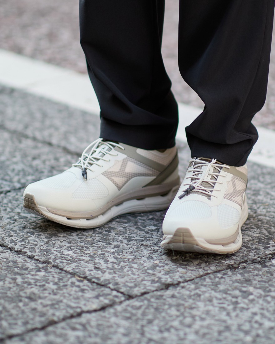 MOISTHROUGH360全天候型 ハイカットスニーカー【VENTIRIS HI】01l