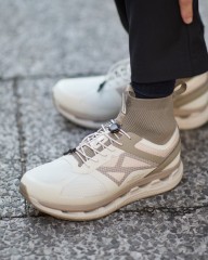 MOISTHROUGH360全天候型 ハイカットスニーカー【VENTIRIS HI】mb_03l