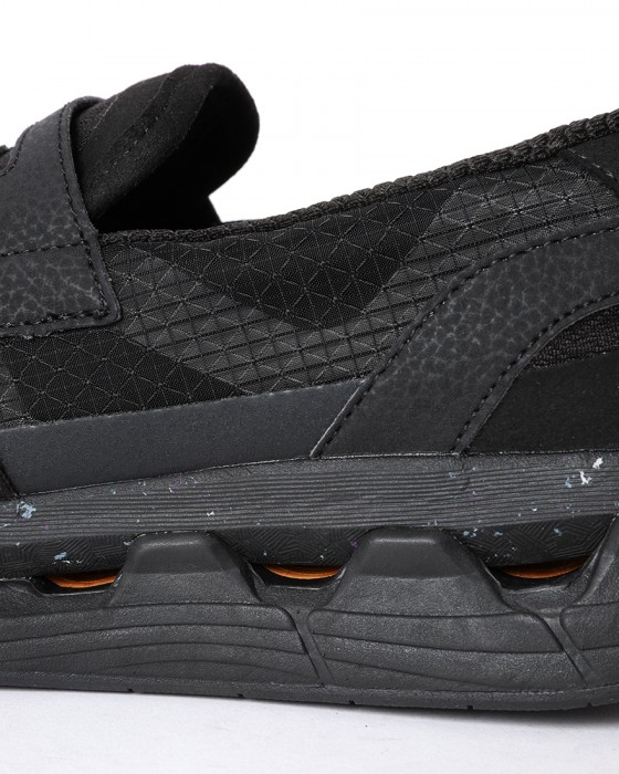 MOISTHROUGH360全天候型ローファースニーカー【HOBALIPS】17l