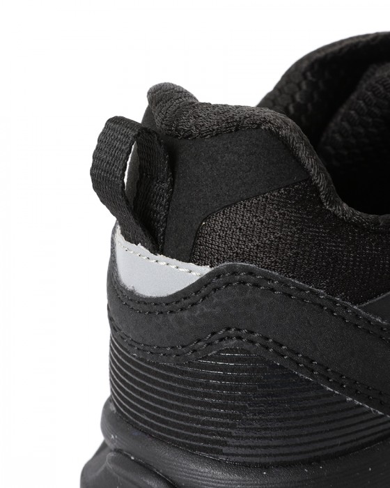 MOISTHROUGH360全天候型レディーススニーカー【VENTIRIS】18l