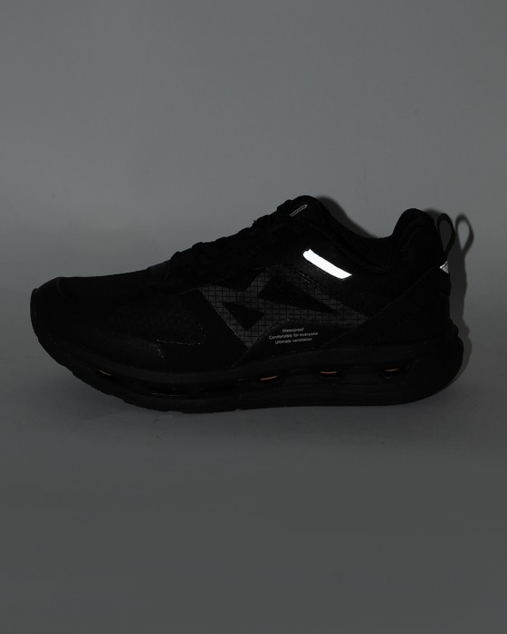 MOISTHROUGH360全天候型レディーススニーカー【VENTIRIS】20l