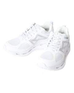 全天候型レディーススニーカー【VENTIRIS】