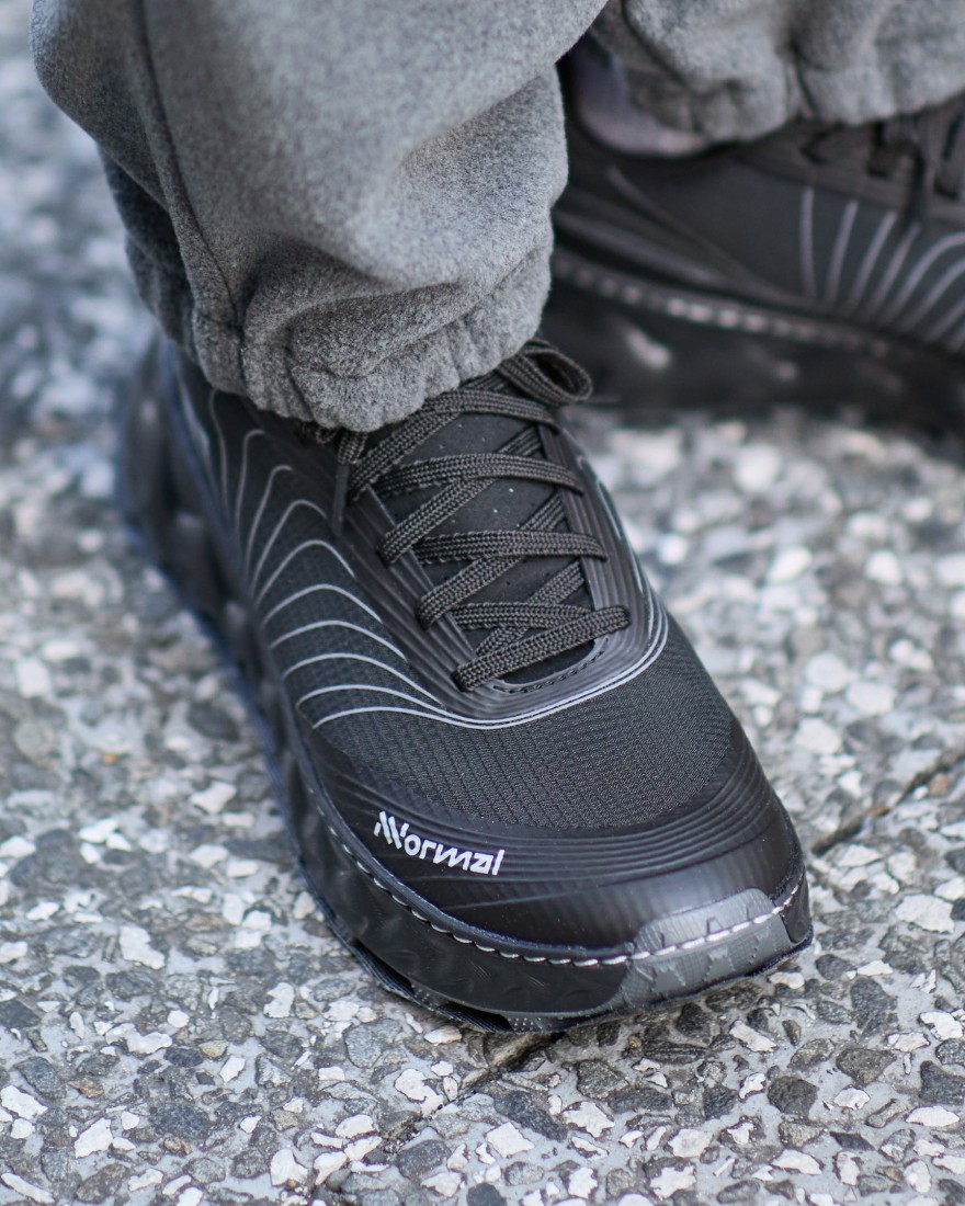 NNormalトレイルランニングシューズ【Tomir 02】02l