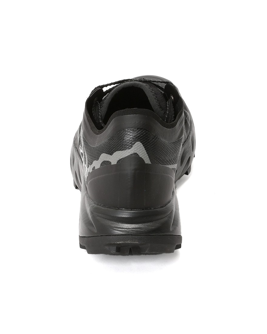 NNormal軽量トレイラルランニングシューズ【Kjerag Brut】07l