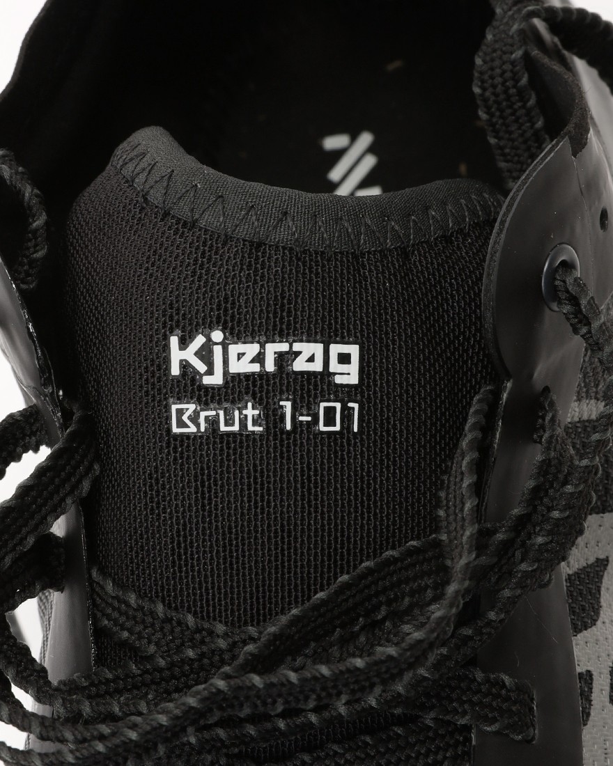 NNormal軽量トレイラルランニングシューズ【Kjerag Brut】20l