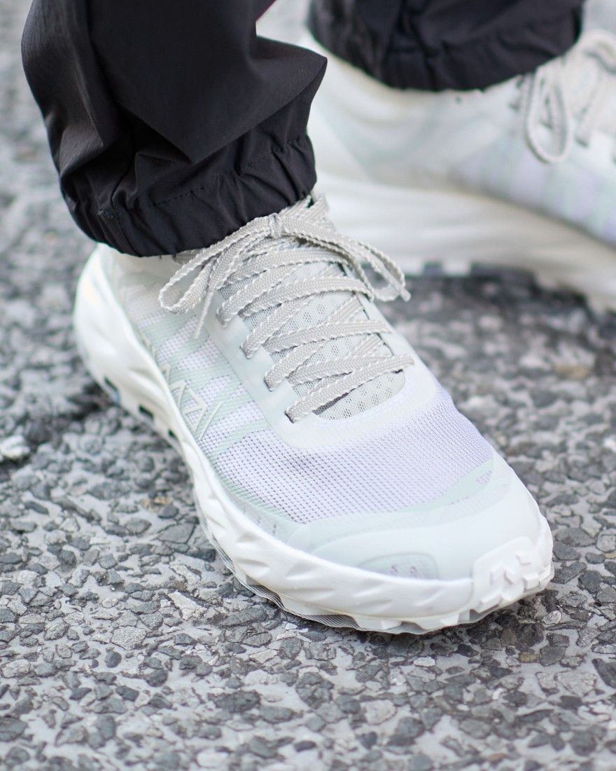 NNormal軽量トレイラルランニングシューズ【Kjerag Brut】24l