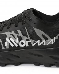 NNormal軽量トレイラルランニングシューズ【Kjerag Brut】mb_17l