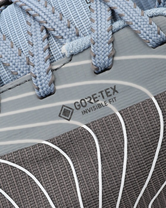 NNormal防水トレイルランニングシューズ【Tomir 02 Gore-Tex】18l