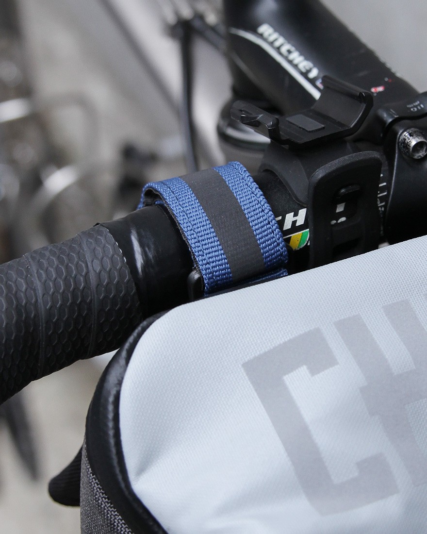CHROMEハンドルバースリングバッグ【HELIX HANDLEBAR BAG】23l