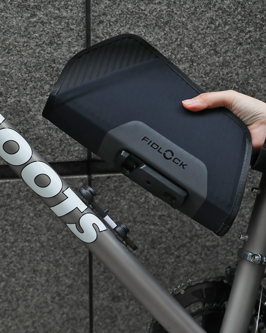 FIDLOCKフレームバッグ + マウントベース【TWIST ESSENTIAL BAG L + BIKE BASE】25l