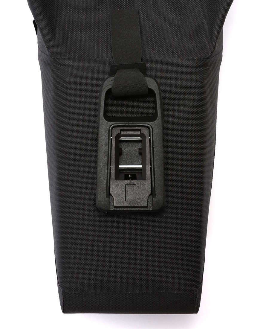 FIDLOCKサドルバッグ【PINCLIP SADDLE BAG M + SADDLE BASE】15l