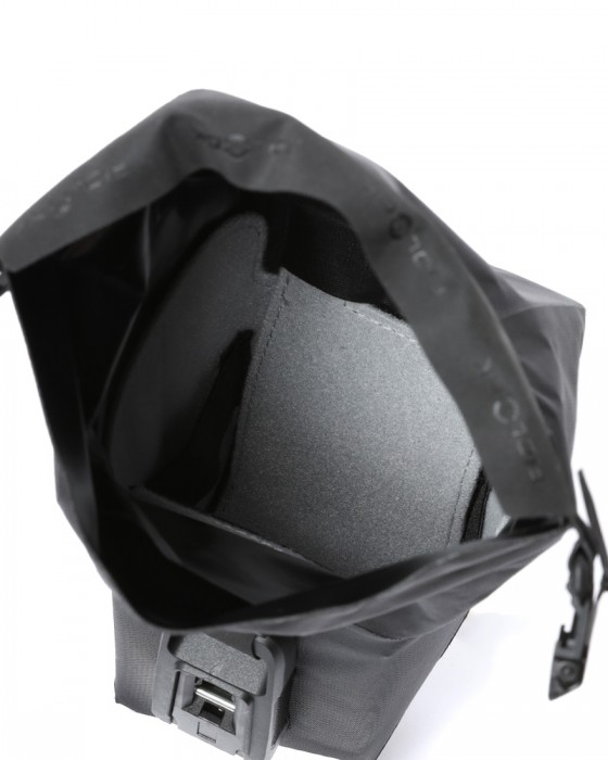 FIDLOCKサドルバッグ【PINCLIP SADDLE BAG M + SADDLE BASE】19l