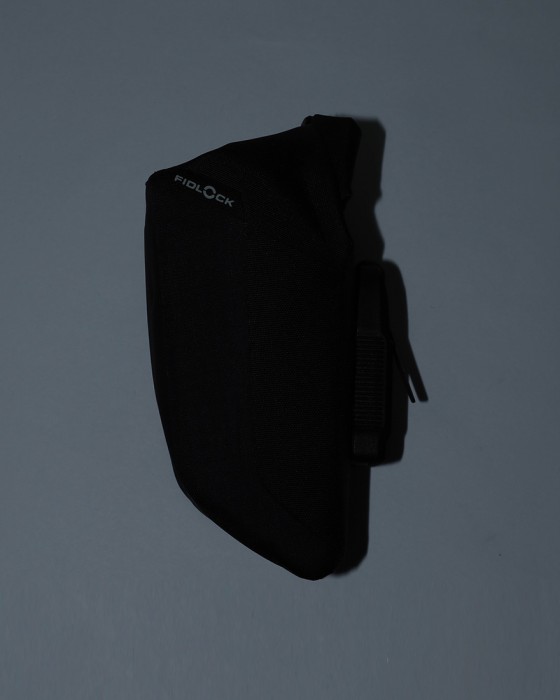 FIDLOCKサドルバッグ【PINCLIP SADDLE BAG S + SADDLE BASE】10l