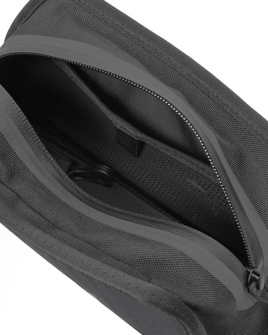 FIDLOCKフレームバッグ + マウントベース【TWIST ESSENTIAL BAG M + BIKE BASE】19l