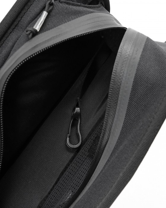 FIDLOCKフレームバッグ + マウントベース【TWIST ESSENTIAL BAG M + BIKE BASE】20l