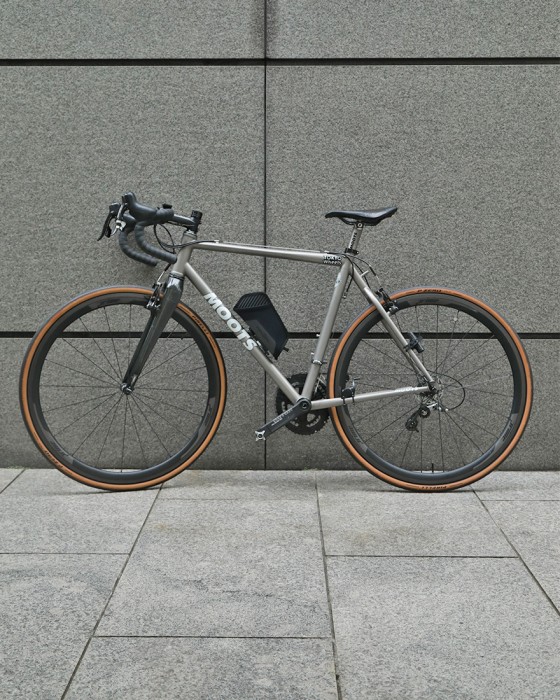 FIDLOCKフレームバッグ + マウントベース【TWIST ESSENTIAL BAG M + BIKE BASE】24l