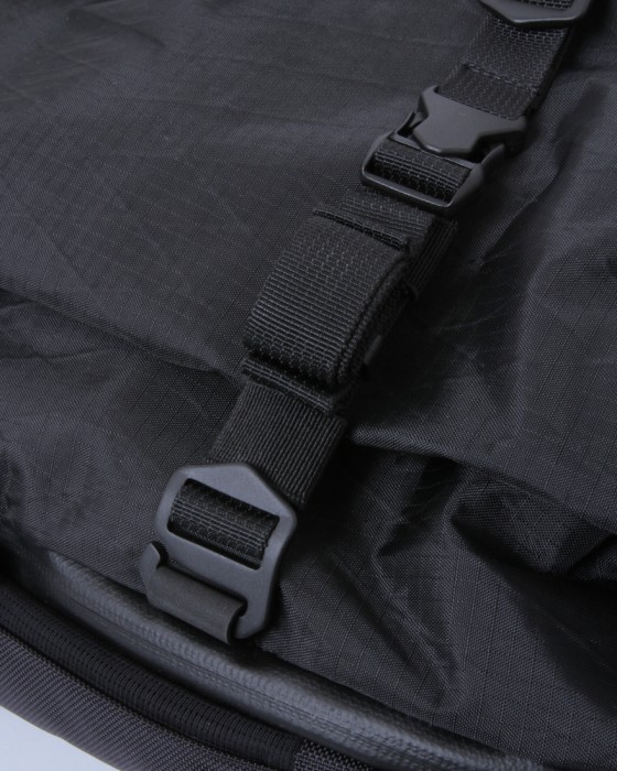 CODE OF BELL防水軽量メッセンジャーバック【X-PAK EVO/CROSSPACK-L】06l