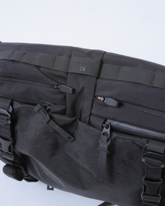 CODE OF BELL防水軽量メッセンジャーバック【X-PAK EVO/CROSSPACK-L】07l