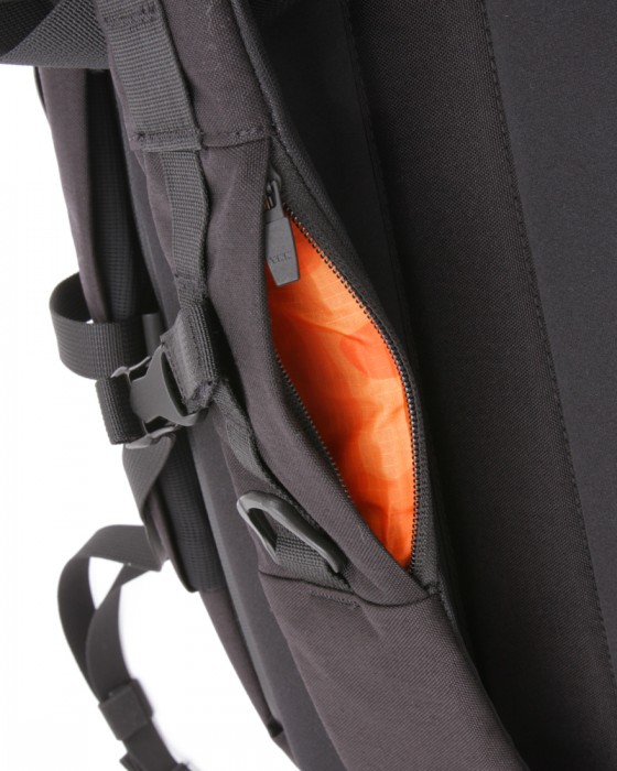 CODE OF BELL防水軽量メッセンジャーバック【X-PAK EVO/CROSSPACK-L】20l