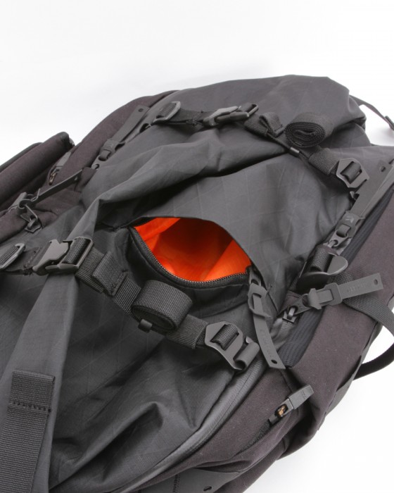 CODE OF BELL防水軽量メッセンジャーバック【X-PAK EVO/CROSSPACK-L】29l