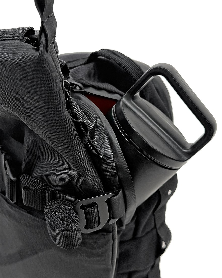 CODE OF BELL＜先行予約受注＞防水軽量 スリングバッグ【X-PAK SPORT】※キャンセル不可10l
