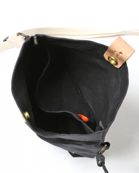 rin projectパラフィンコットン ミニサコッシュ【VELOBAG COUNTRY/5167】17l