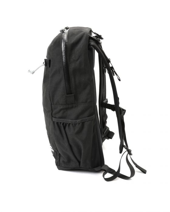 INSIDE LINE EQUIPMENT/ILEスクウェアバックパック【Radius/Cordura】02l