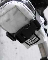 INSIDE LINE EQUIPMENT/ILEジップトップスクウェアシートバッグ【All Mountain Seat Bag】mb_14l