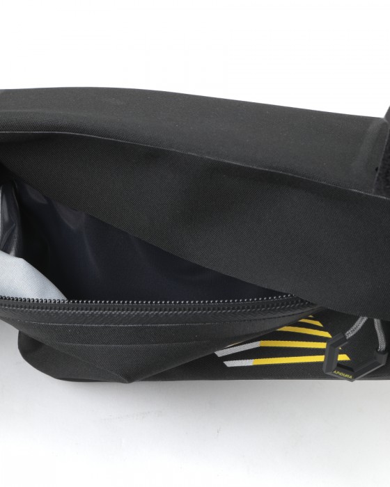 APIDURAフレームバッグ【RACING FRAME PACK 2.4L】14l