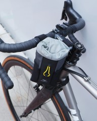 APIDURAフードポーチ【BACKCOUNTRY FOOD POUCH 0.8L】mb_01l